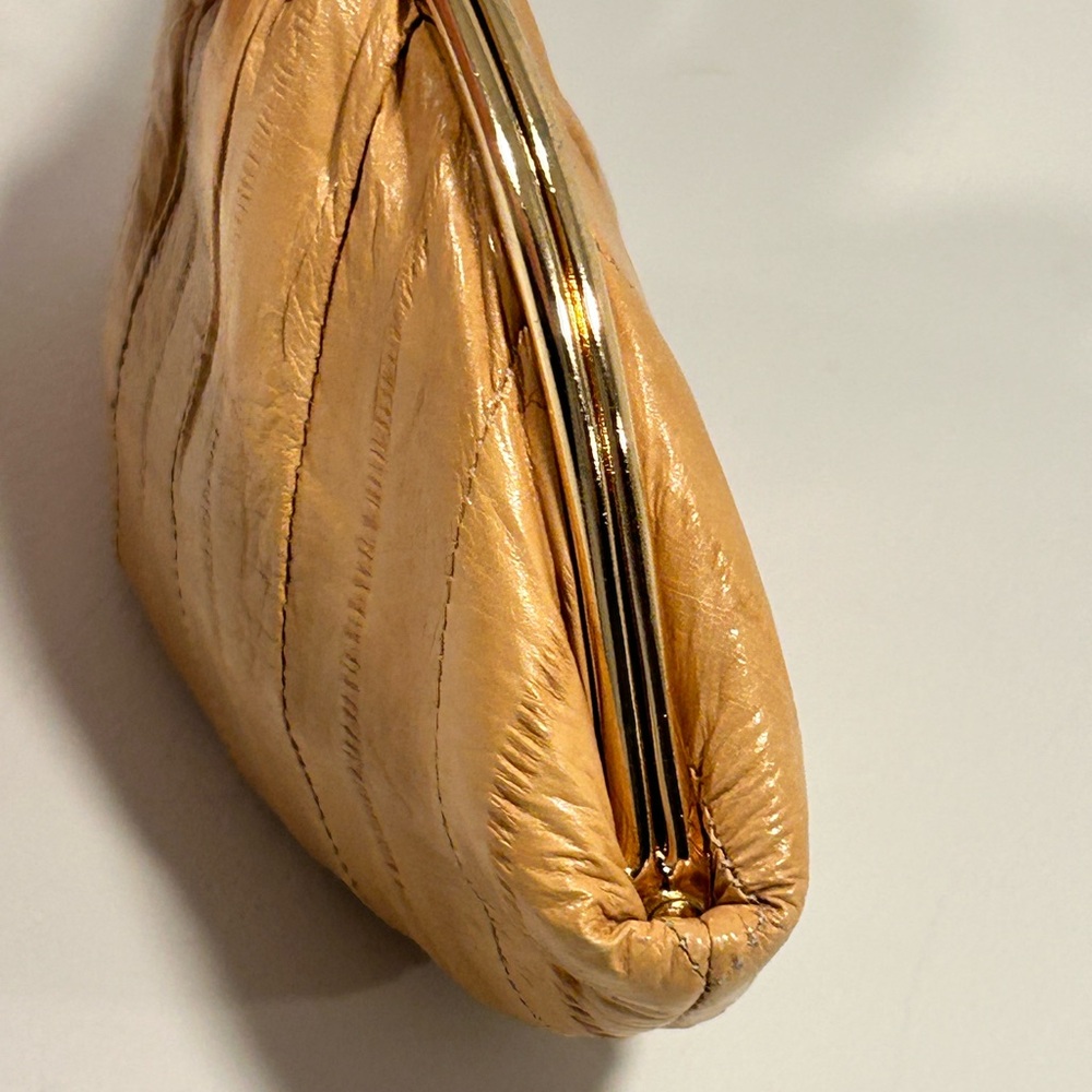 Vintage Genuine Eel Skin Coin Purse Kiss Lock Clutch Tan Eel Leather Made Korea - Picture 2 of 8